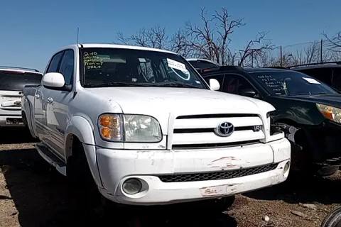 Photo of 2004 Toyota Tundra
