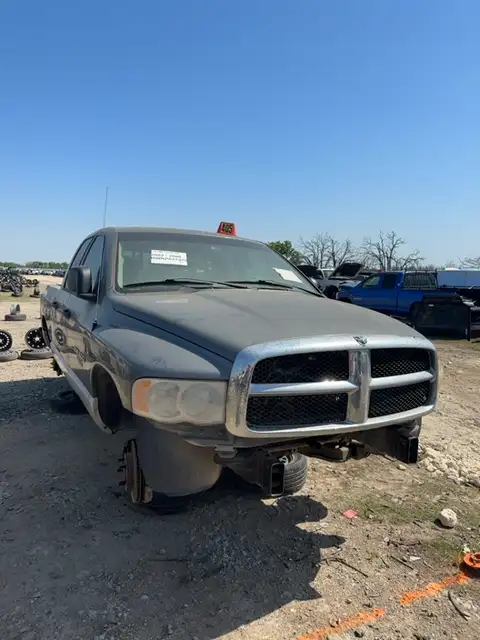 Photo of 2005 Dodge Ram Pickup