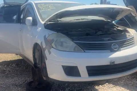 Photo of 2007 Nissan Versa