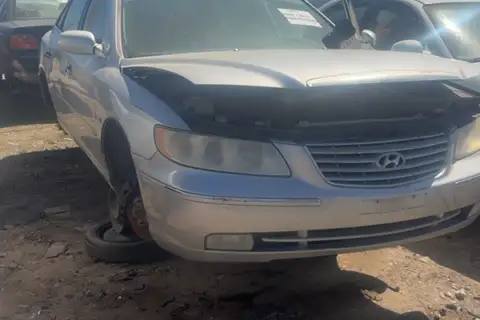 Photo of 2006 Hyundai Azera