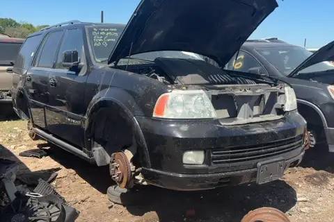 Photo of 2006 Lincoln Navigator
