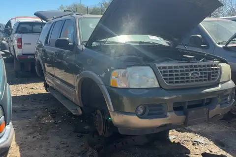 Photo of 2003 Ford Explorer