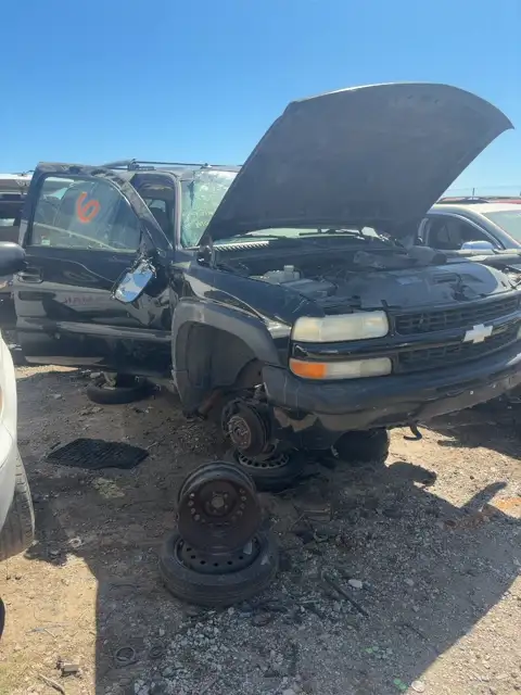 Photo of 2003 Chevrolet Tahoe