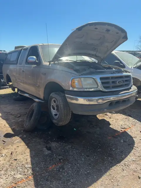 Photo of 2000 Ford F-150