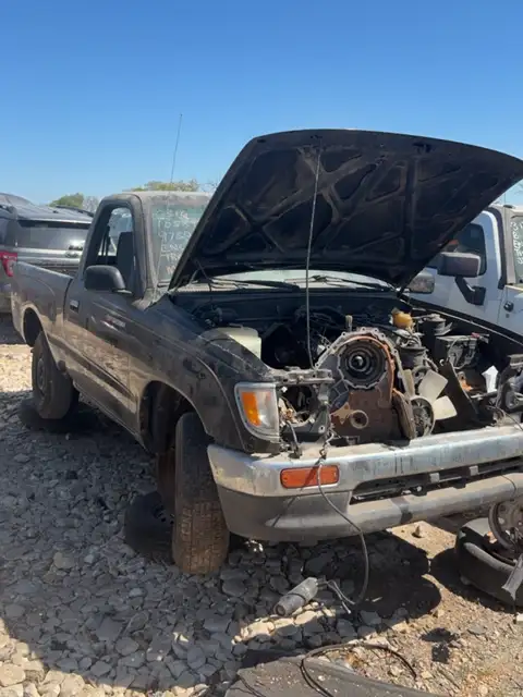 Photo of 1996 Toyota Tacoma