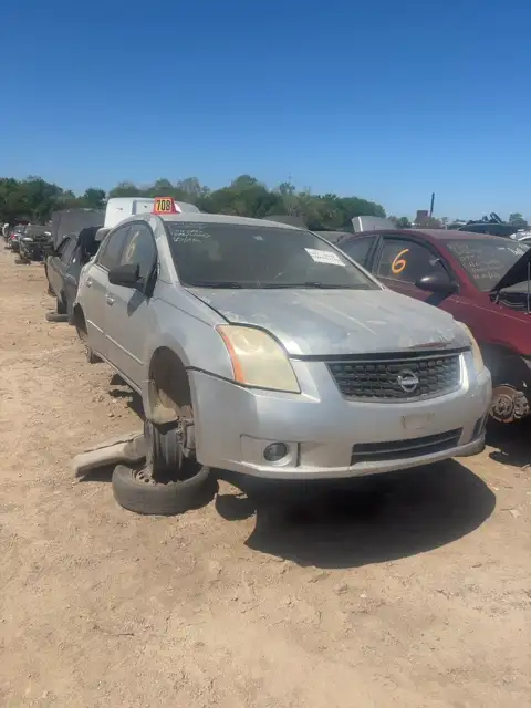 Photo of 2008 Nissan Sentra