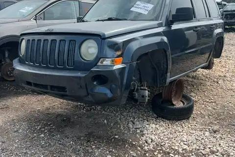 Photo of 2008 Jeep Patriot