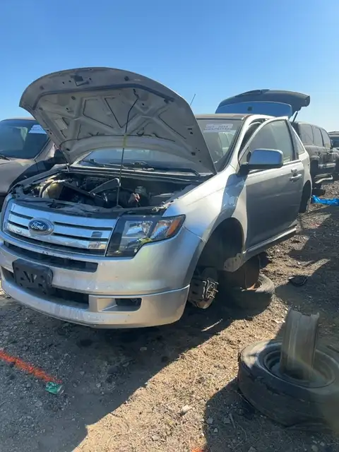 Photo of 2010 Ford Edge