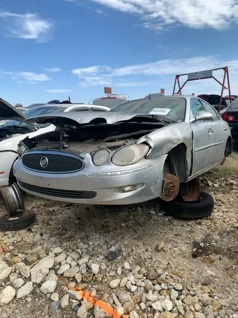Photo of 2005 Buick Lacrosse