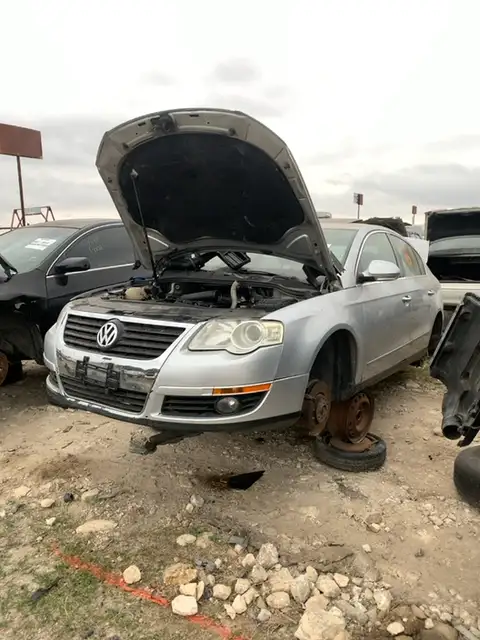 Photo of 2010 Volkswagen Passat