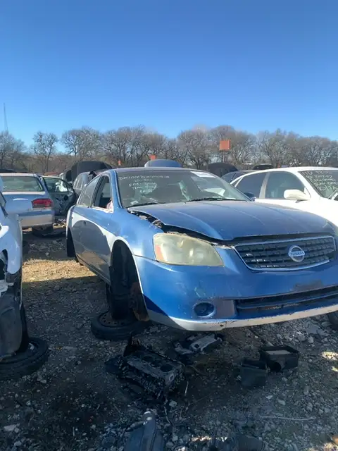 Photo of 2005 Nissan Altima