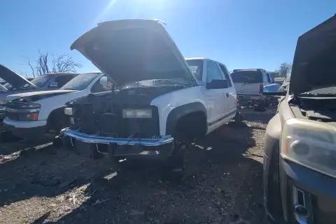 Photo of 2000 Chevrolet Silverado