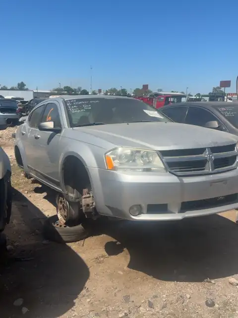 Photo of 2009 Dodge Avenger