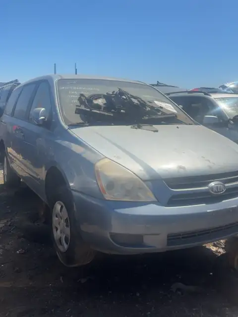 Photo of 2006 Kia Sedona