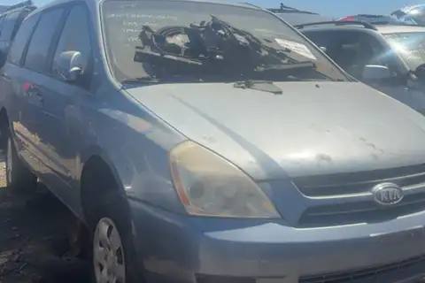 Photo of 2006 Kia Sedona