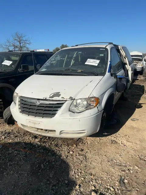 Photo of 2007 Chrysler Town & Country