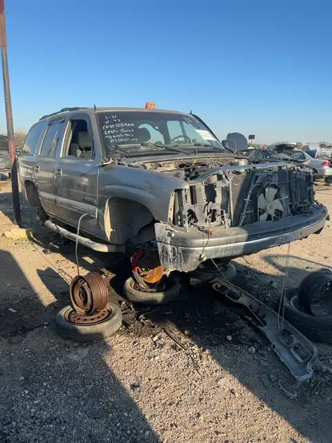 Photo of 2001 Chevrolet Tahoe
