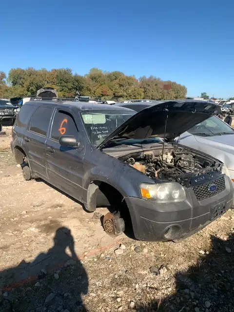 Photo of 2006 Ford Escape
