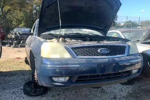 Photo of 2005 Ford Five Hundred