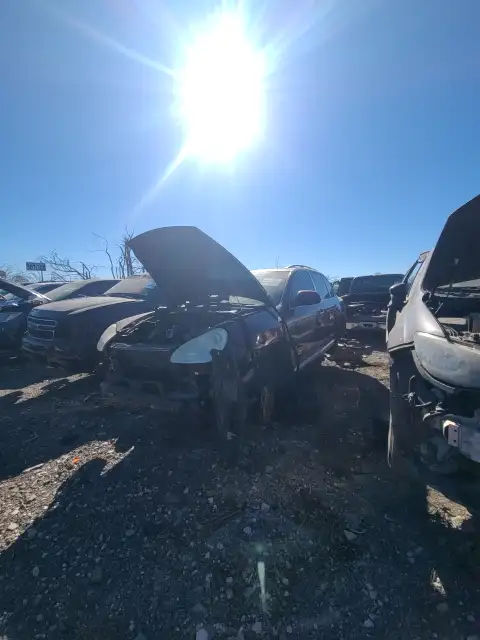 Photo of 2004 Porsche Cayenne