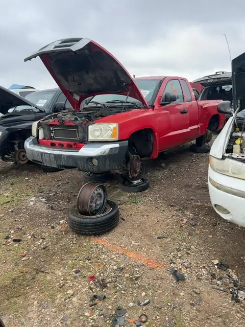 Photo of 2005 Dodge Dakota