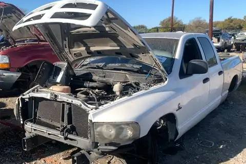 Photo of 2002 Dodge Ram Pickup
