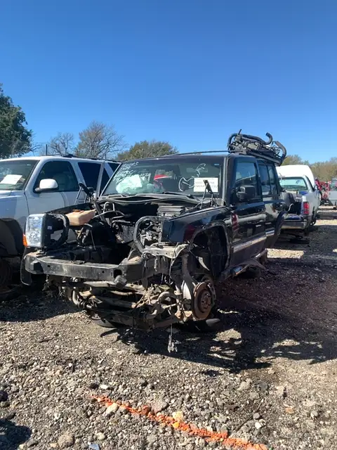 Photo of 2010 Jeep Commander