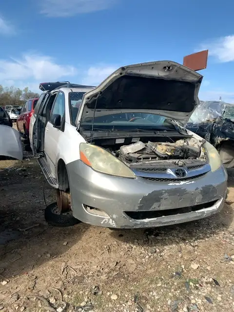 Photo of 2006 Toyota Sienna
