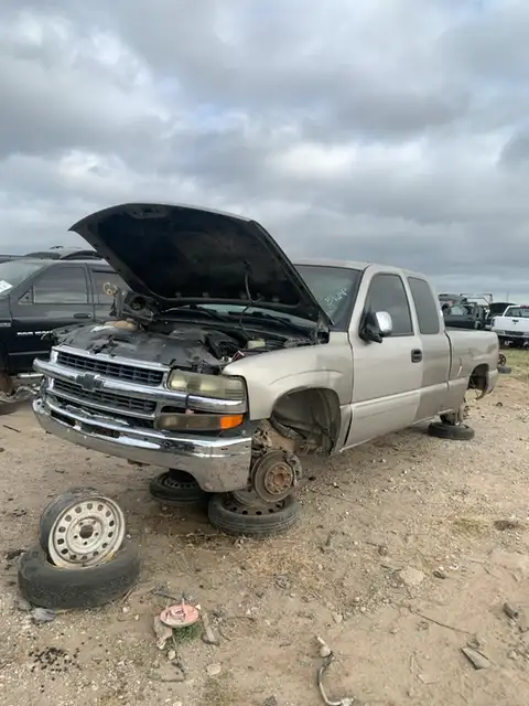 Photo of 2005 Chevrolet Silverado