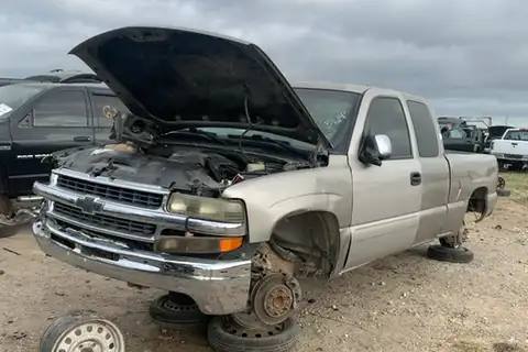 Photo of 2005 Chevrolet Silverado