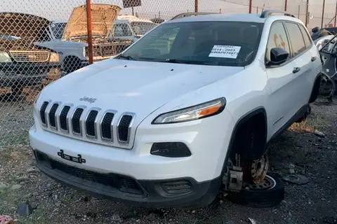 Photo of 2016 Jeep Cherokee