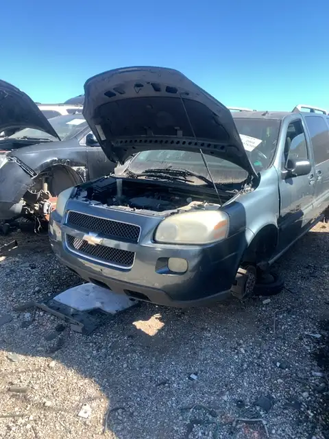 Photo of 2005 Chevrolet Uplander