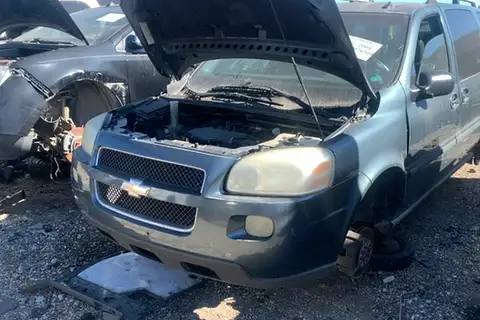 Photo of 2005 Chevrolet Uplander