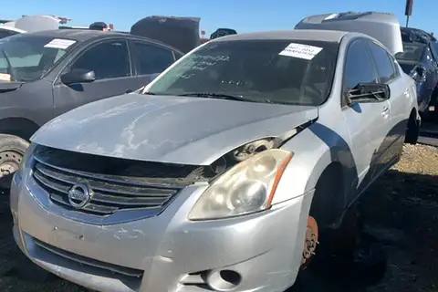 Photo of 2011 Nissan Altima