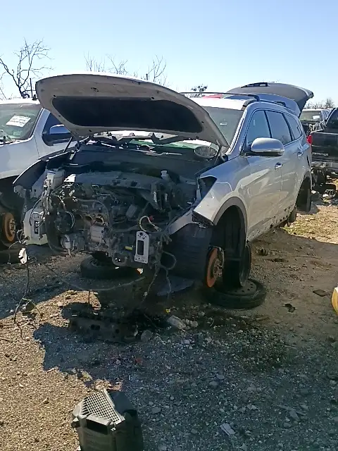 Photo of 2016 Hyundai Santa Fe