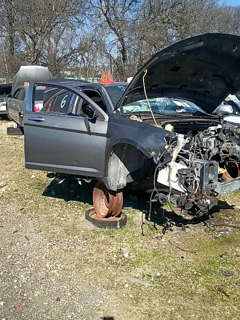 Photo of 2013 Chrysler 200