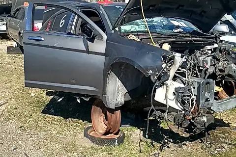 Photo of 2013 Chrysler 200
