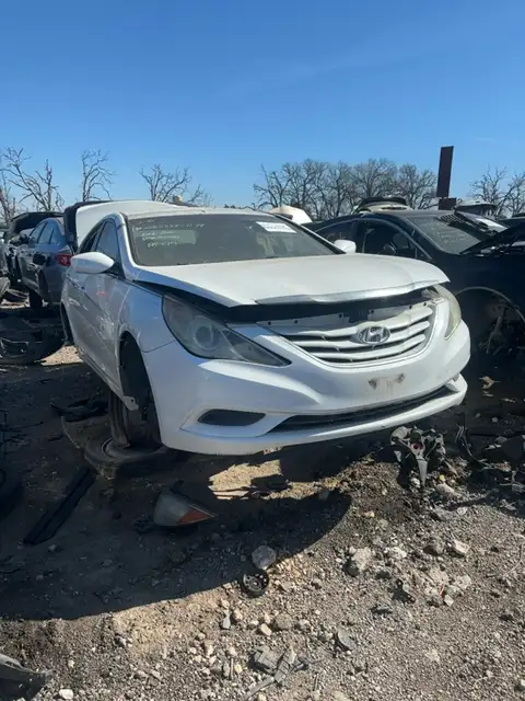 Photo of 2011 Hyundai Sonata