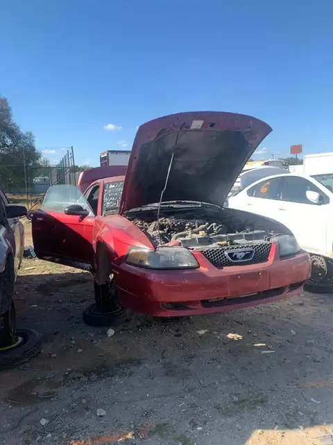 Photo of 2003 Ford Mustang