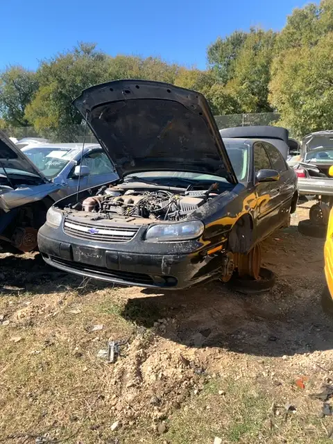 Photo of 2003 Chevrolet Malibu