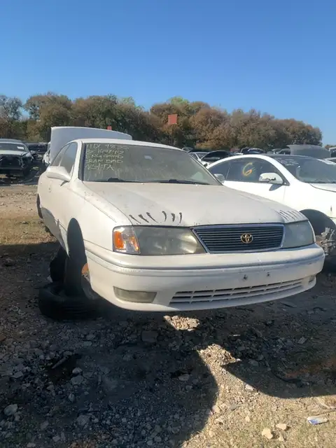 Photo of 1998 Toyota Avalon