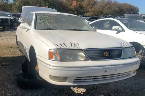 Photo of 1998 Toyota Avalon