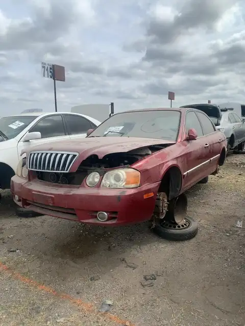 Photo of 2003 Kia Optima