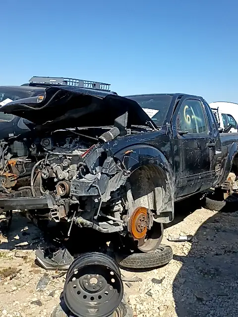 Photo of 2005 Nissan Frontier