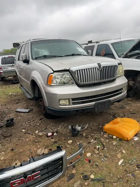 Photo of 2006 Lincoln Navigator