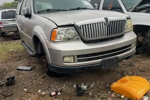 Photo of 2006 Lincoln Navigator