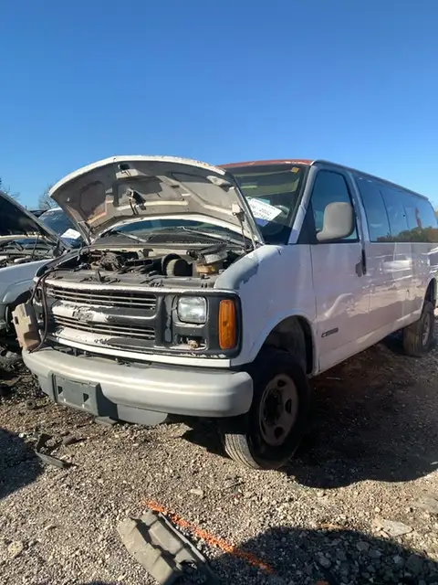Photo of 2001 Chevrolet Express