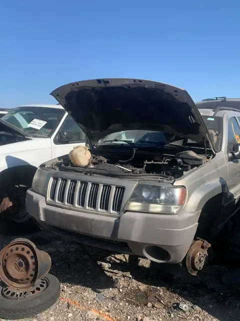 Photo of 2004 Jeep Grand Cherokee