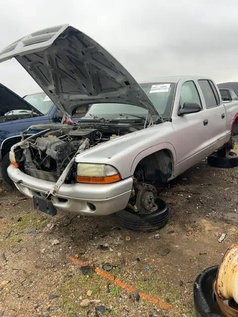 Photo of 2004 Dodge Dakota