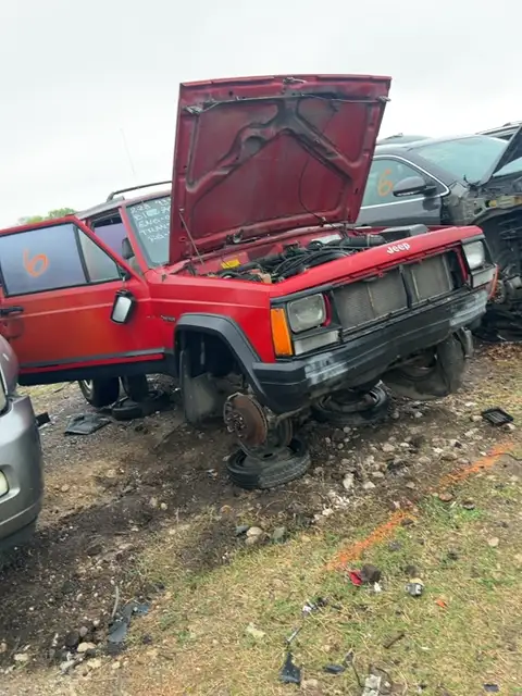Photo of 1993 Jeep Cherokee